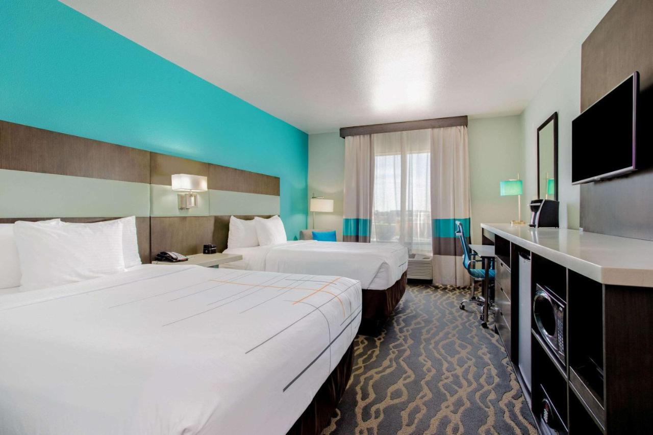 La Quinta Inn & Suites By Wyndham Northlake Ft. Worth Elizabethtown Exterior foto